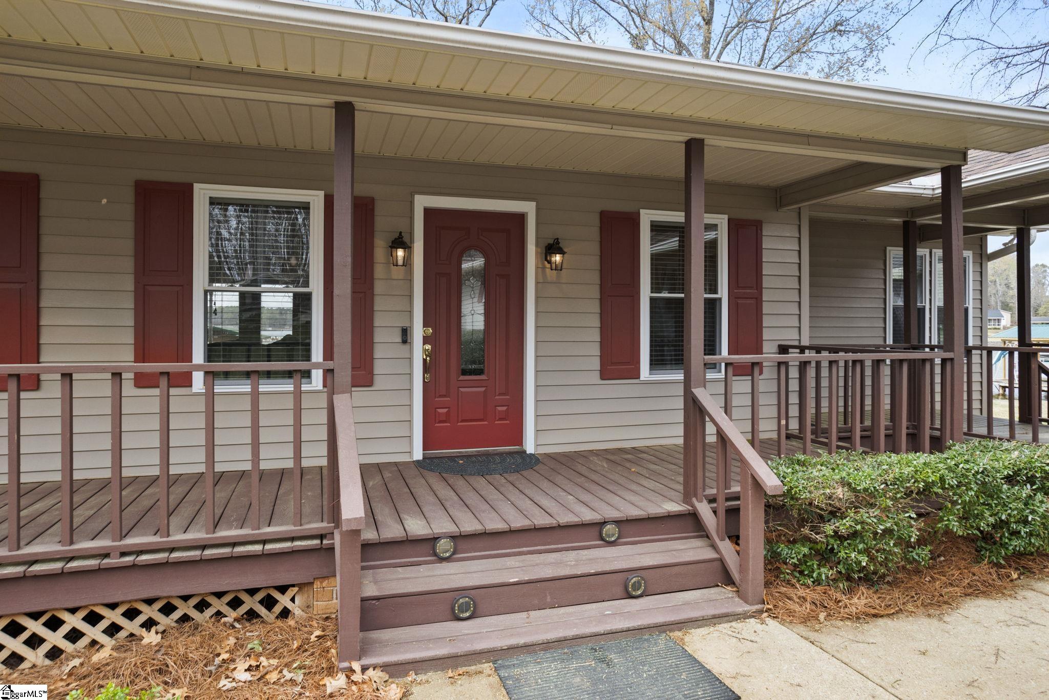 351 Ridgewood Drive