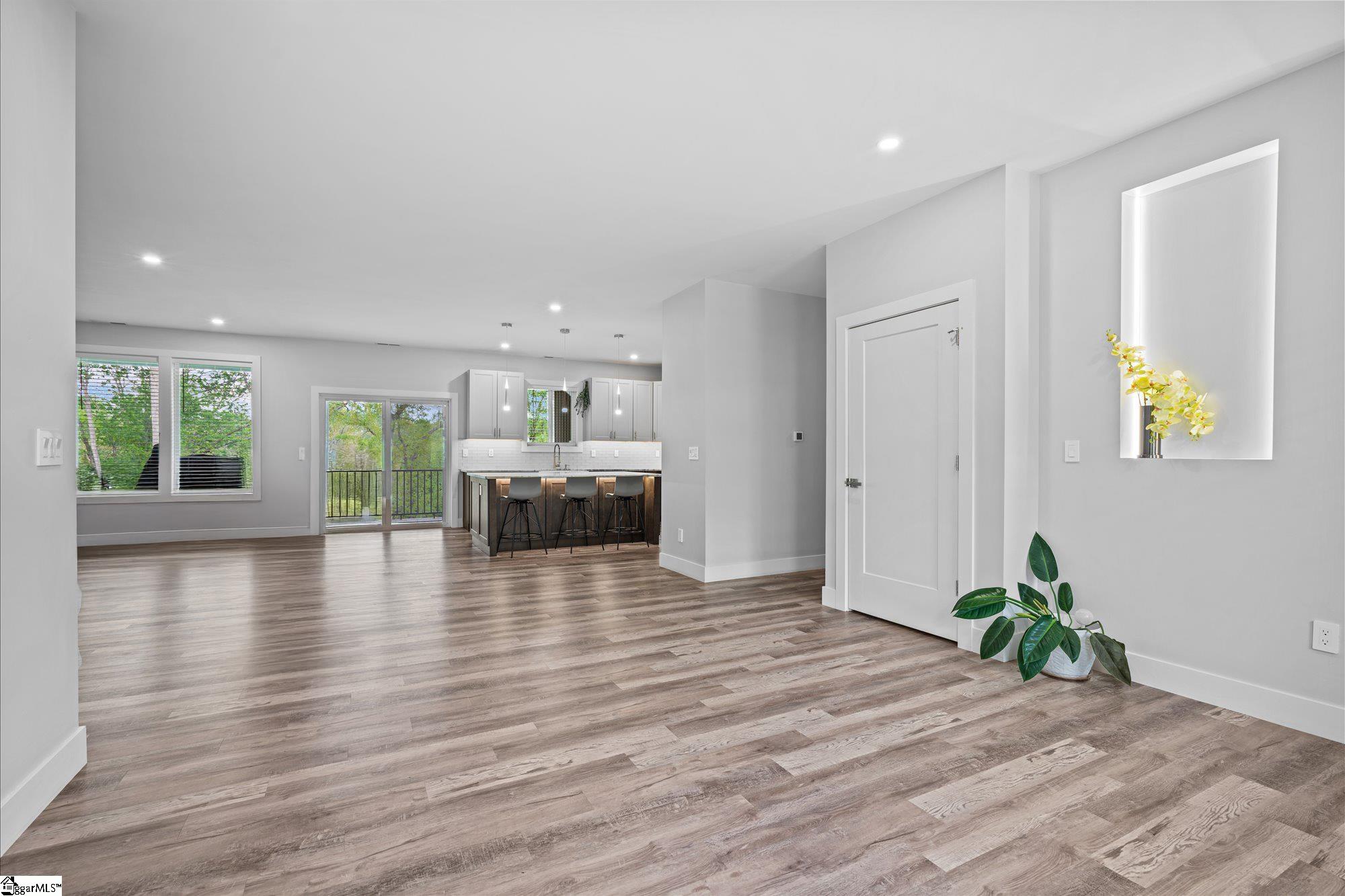 308 Pineridge Drive