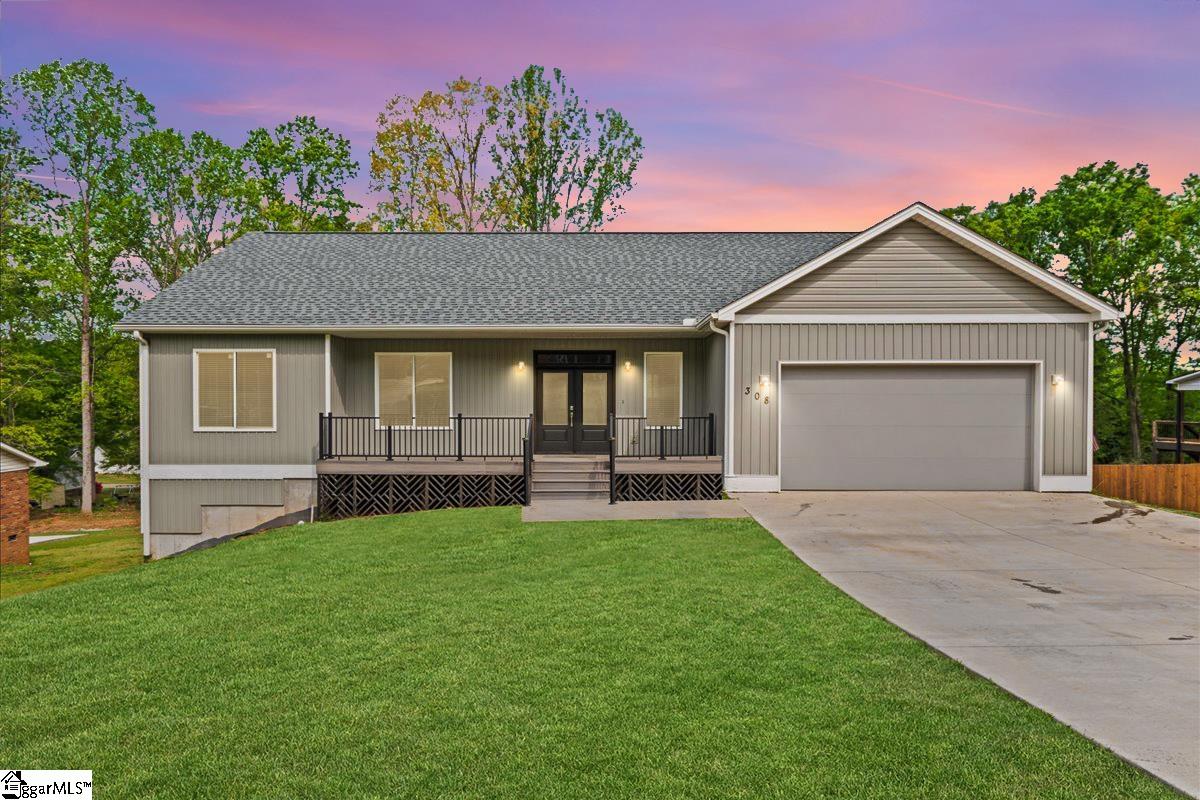 308 Pineridge Drive