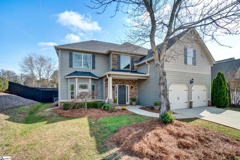 Photo of 111 Notting Hill Lane, Greer, SC 29651 (MLS # 1583922)