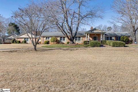 136 Club Drive Simpsonville SC 29681