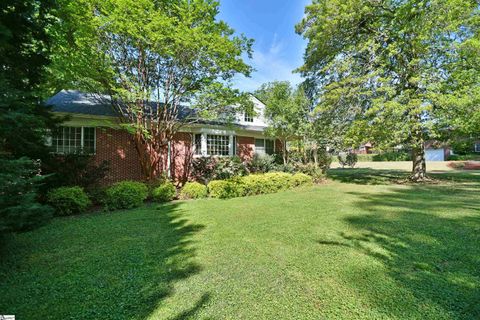 Photo of 508 Fernwood Drive, Spartanburg, SC 29307 (MLS # 1588465)