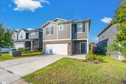 Photo of 31 Cavell Drive, Greenville, SC 29607 (MLS # 1604455)