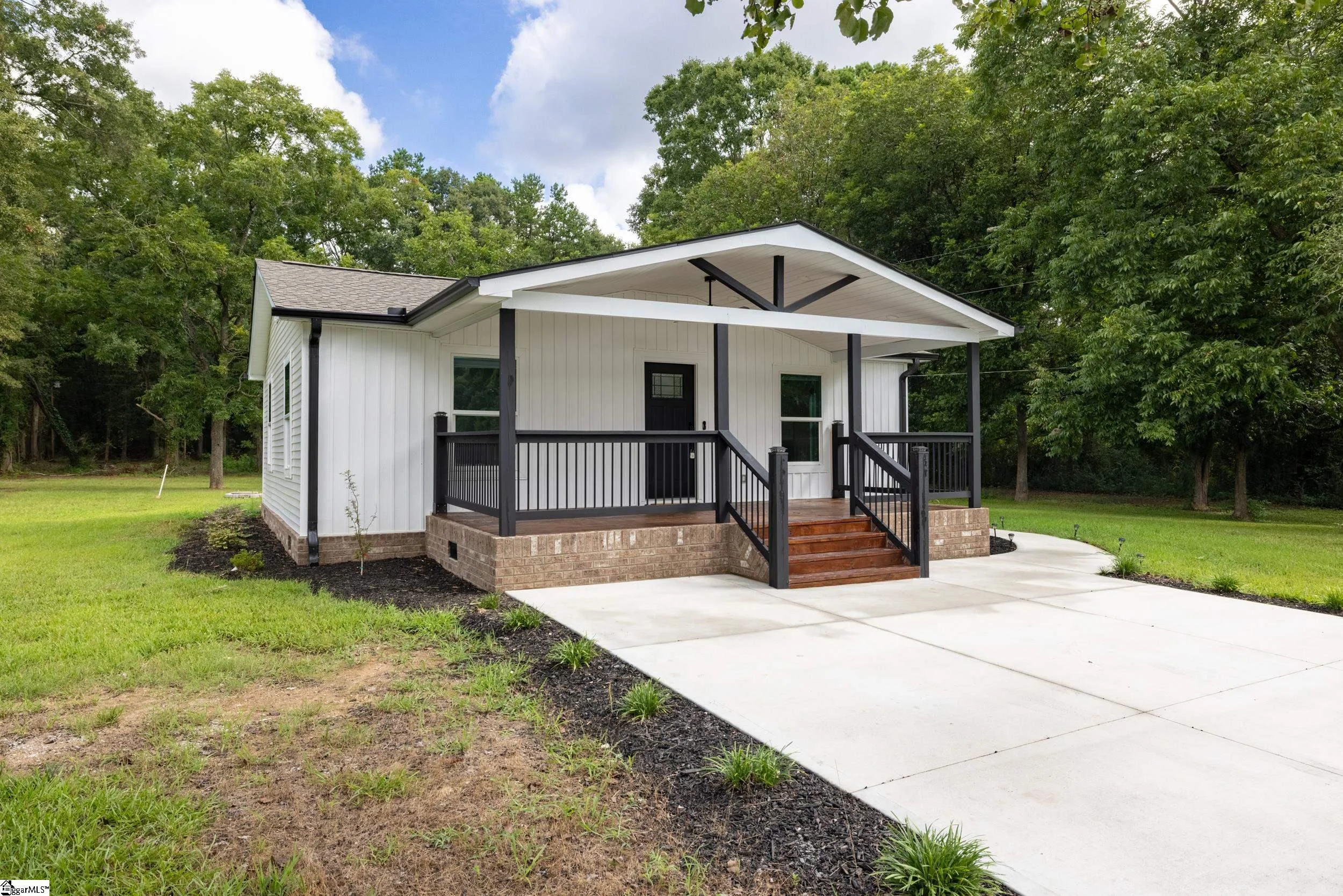 118 Strawberry Road