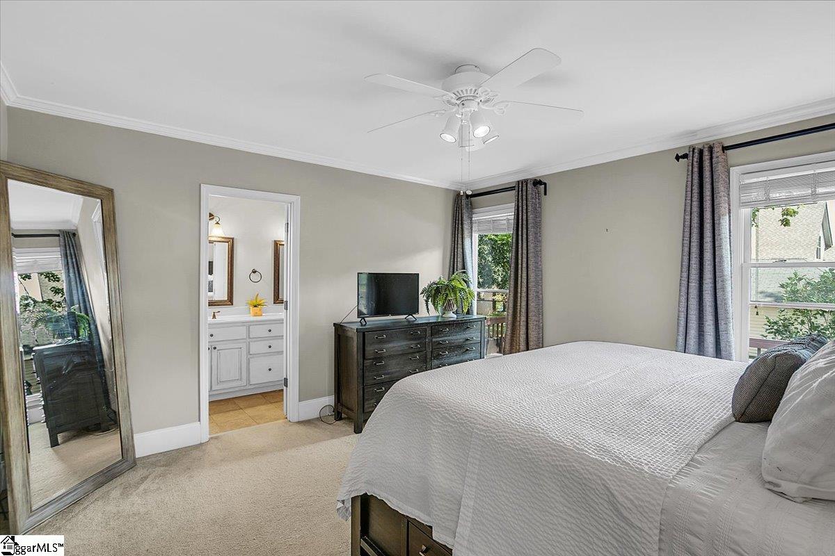 Greenville, South Carolina 29609, United States, 3 Bedrooms Bedrooms, ,2 BathroomsBathrooms,Residential,Contingent,208830