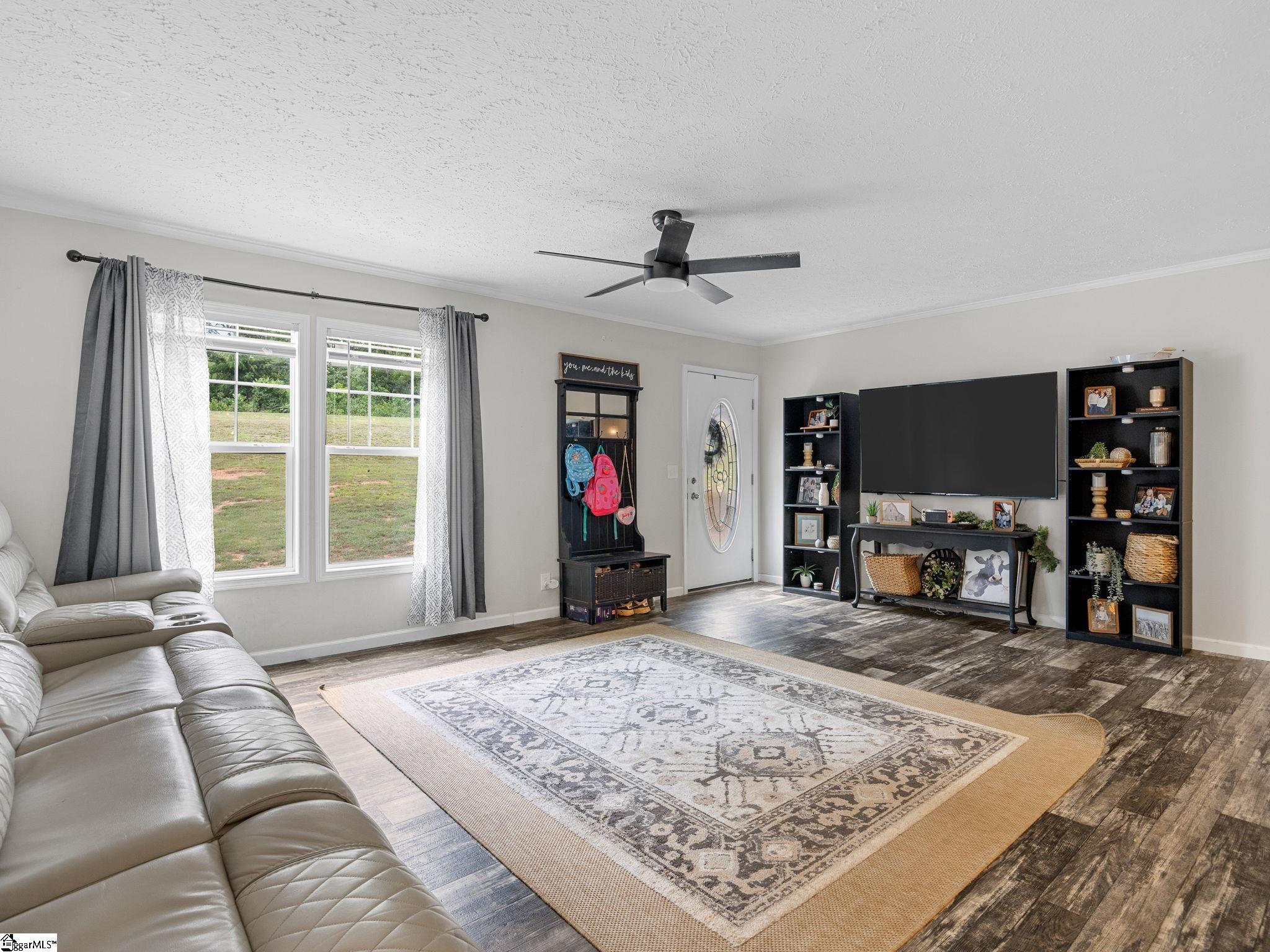 Spartanburg, South Carolina 29307, United States, 4 Bedrooms Bedrooms, ,2 BathroomsBathrooms,Residential,Active,163630