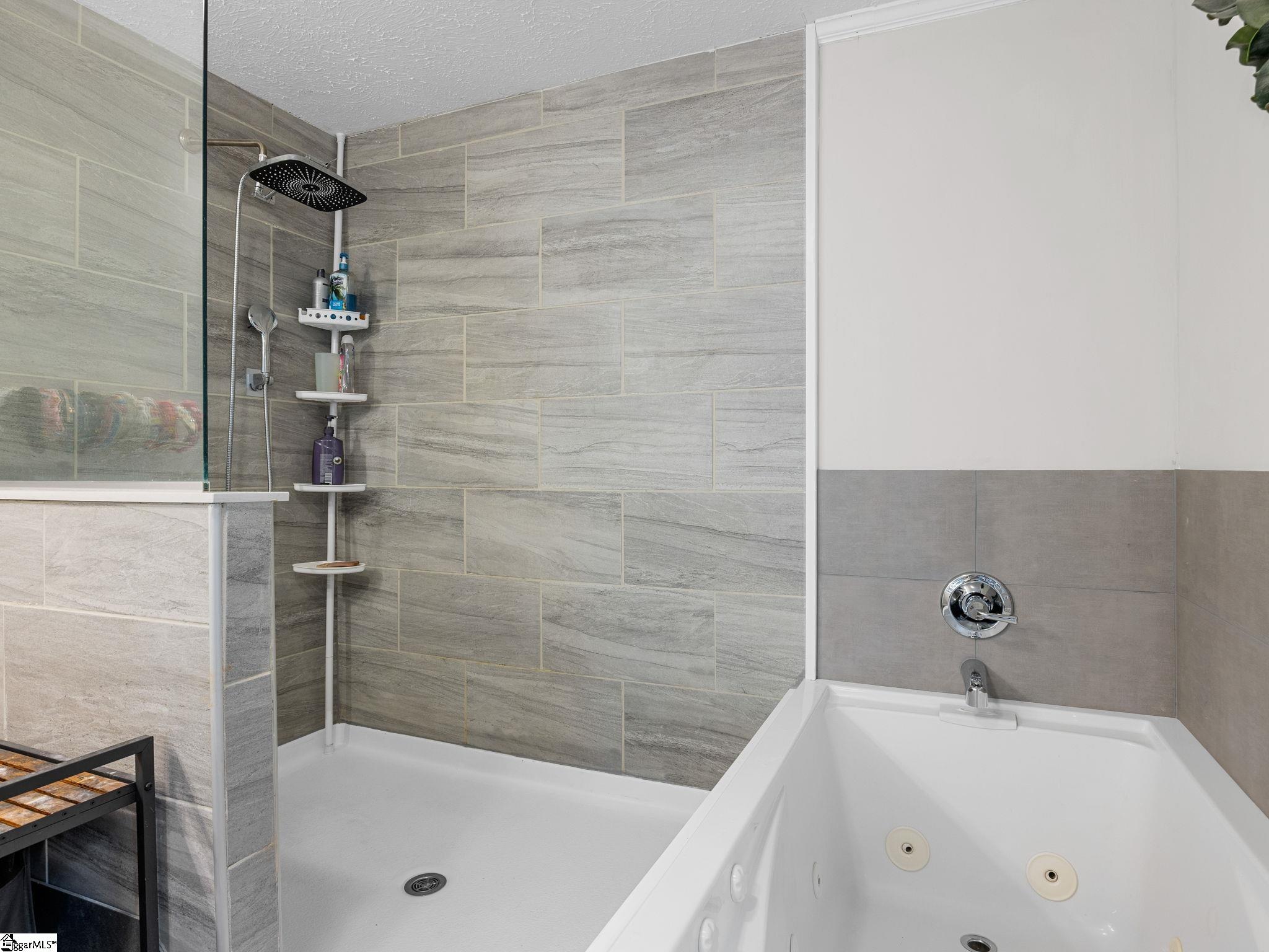 Spartanburg, South Carolina 29307, United States, 4 Bedrooms Bedrooms, ,2 BathroomsBathrooms,Residential,Active,163630