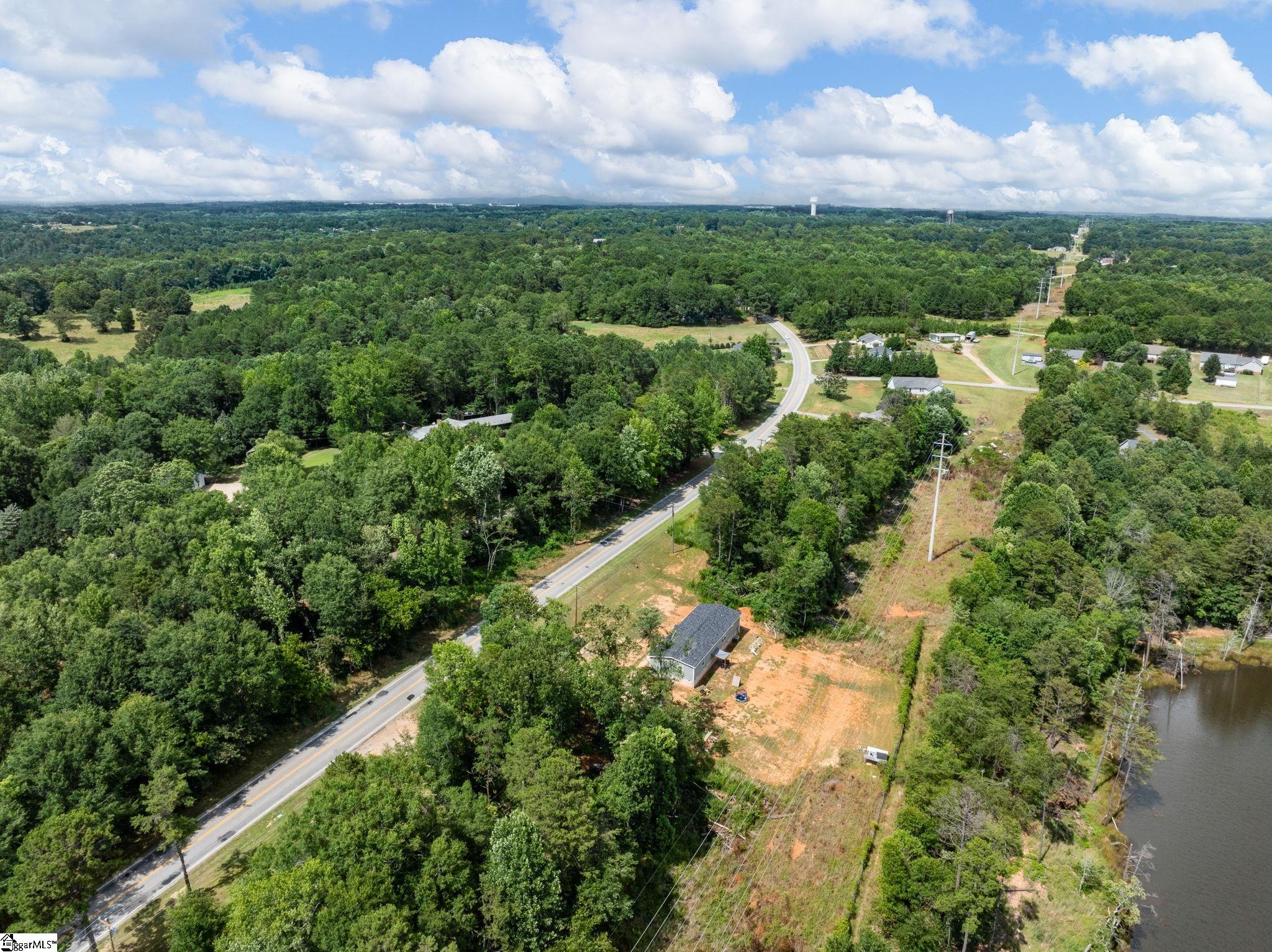 Spartanburg, South Carolina 29307, United States, 4 Bedrooms Bedrooms, ,2 BathroomsBathrooms,Residential,Active,163630