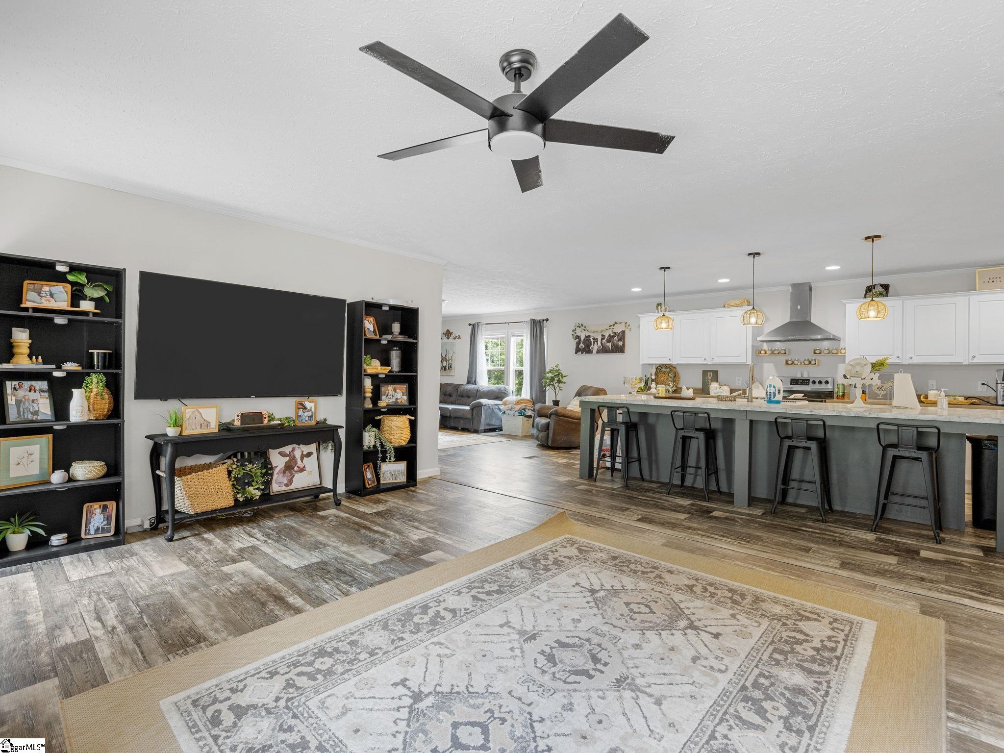 Spartanburg, South Carolina 29307, United States, 4 Bedrooms Bedrooms, ,2 BathroomsBathrooms,Residential,Active,163630