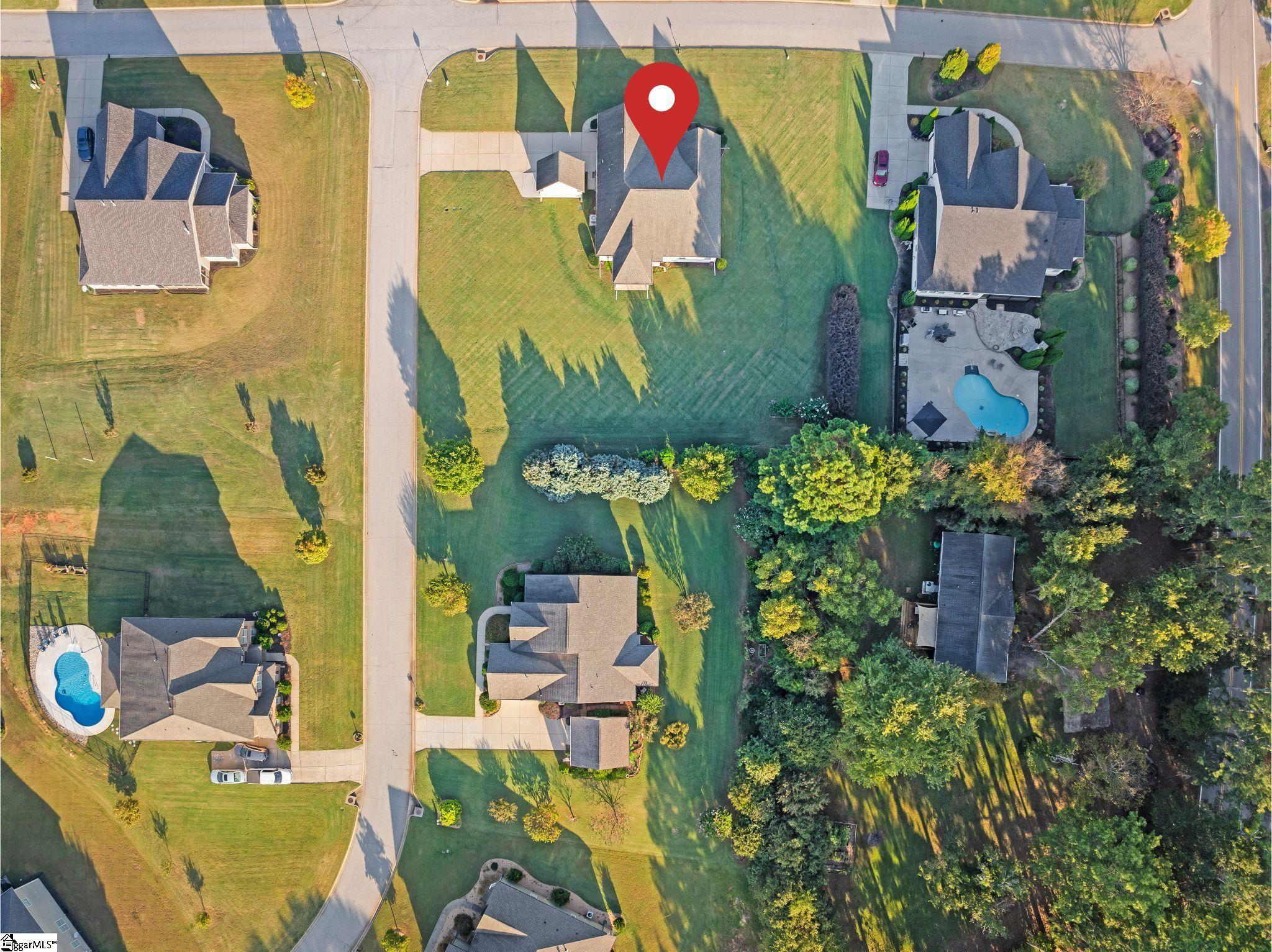 Anderson, South Carolina 29621, United States, 3 Bedrooms Bedrooms, ,2 BathroomsBathrooms,Residential,Active,233301