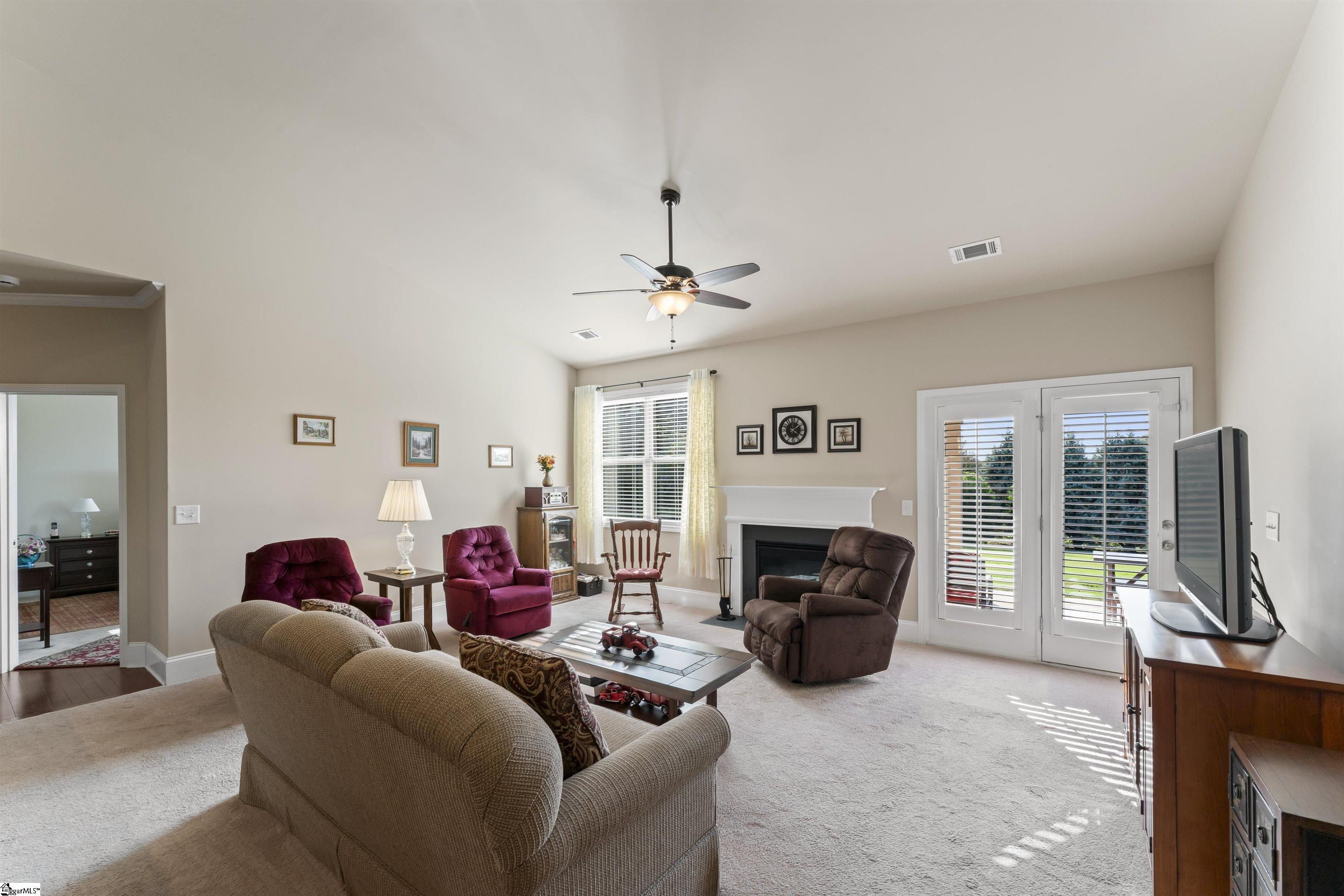 Anderson, South Carolina 29621, United States, 3 Bedrooms Bedrooms, ,2 BathroomsBathrooms,Residential,Active,233301