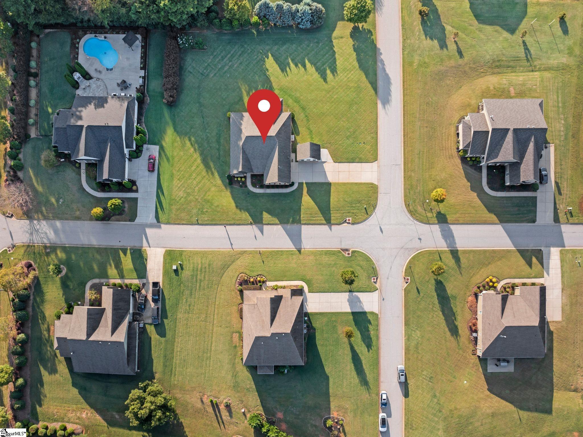 Anderson, South Carolina 29621, United States, 3 Bedrooms Bedrooms, ,2 BathroomsBathrooms,Residential,Active,233301