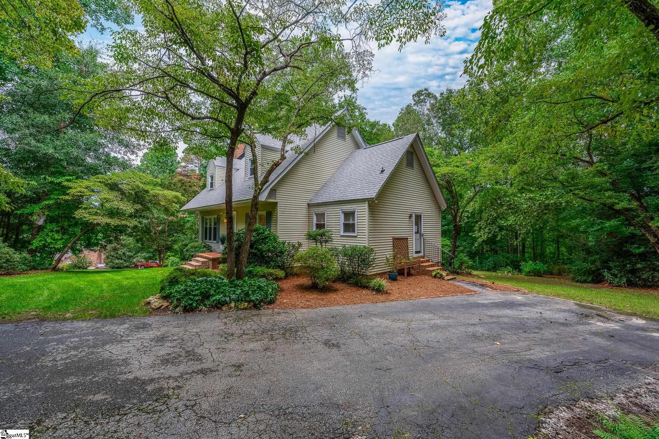 30 Tugaloo Bluff Road