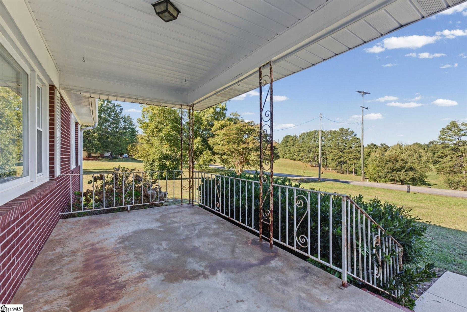 747 Lusk Road
