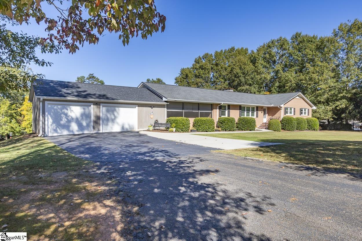 105 Hillandale Road