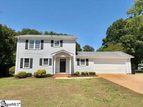 Photo of 207 Needles Drive, Simpsonville, SC 29680 (MLS # 1591949)
