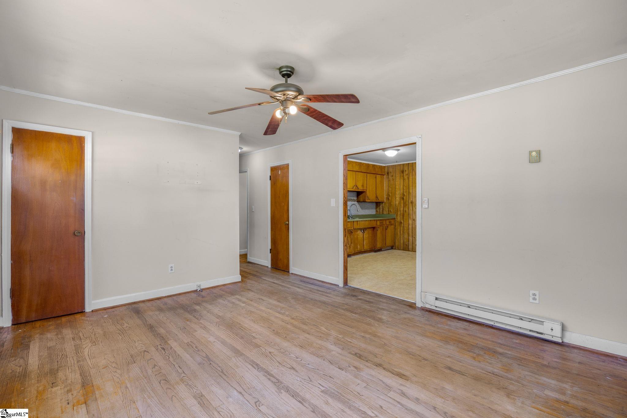 Real Estate Search 4 123 Paris View Drive