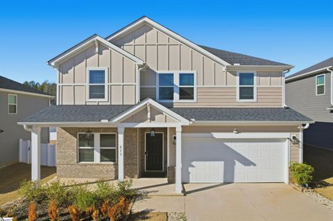 Photo of 813 Elgon Walk Drive, Fountain Inn, SC 29644 (MLS # 1580661)