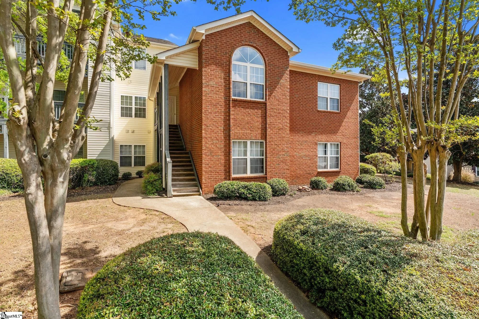 160 Wexford Drive Unit #206