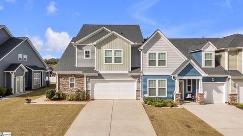 Photo of 104 Greensdale Lane, Easley, SC 29642 (MLS # 1572046)