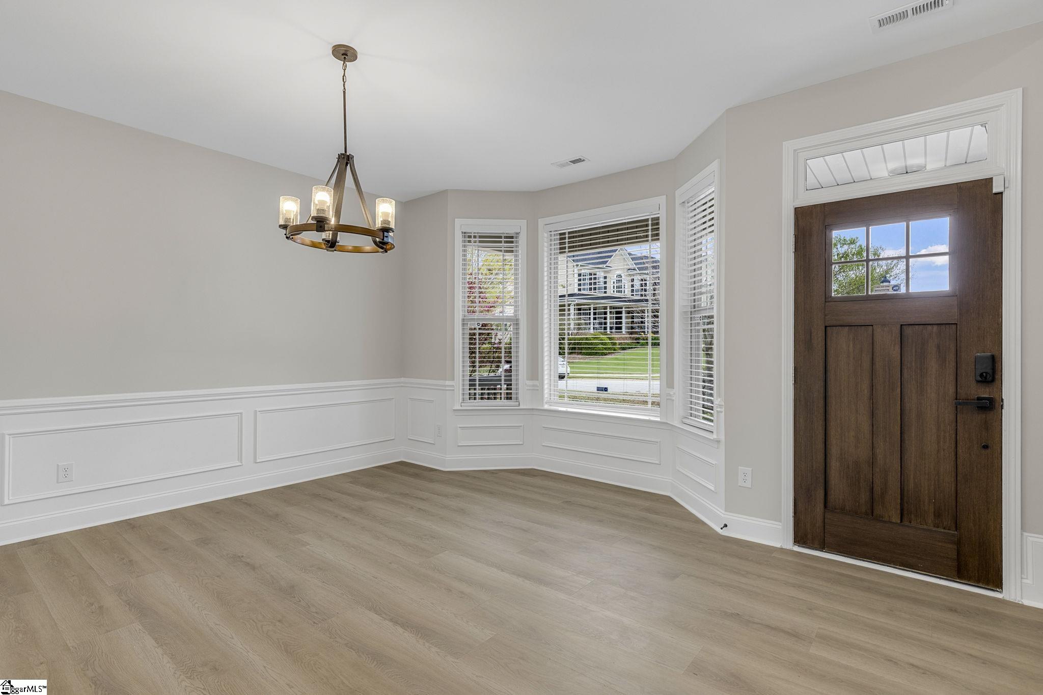 9 Amber Oaks Drive