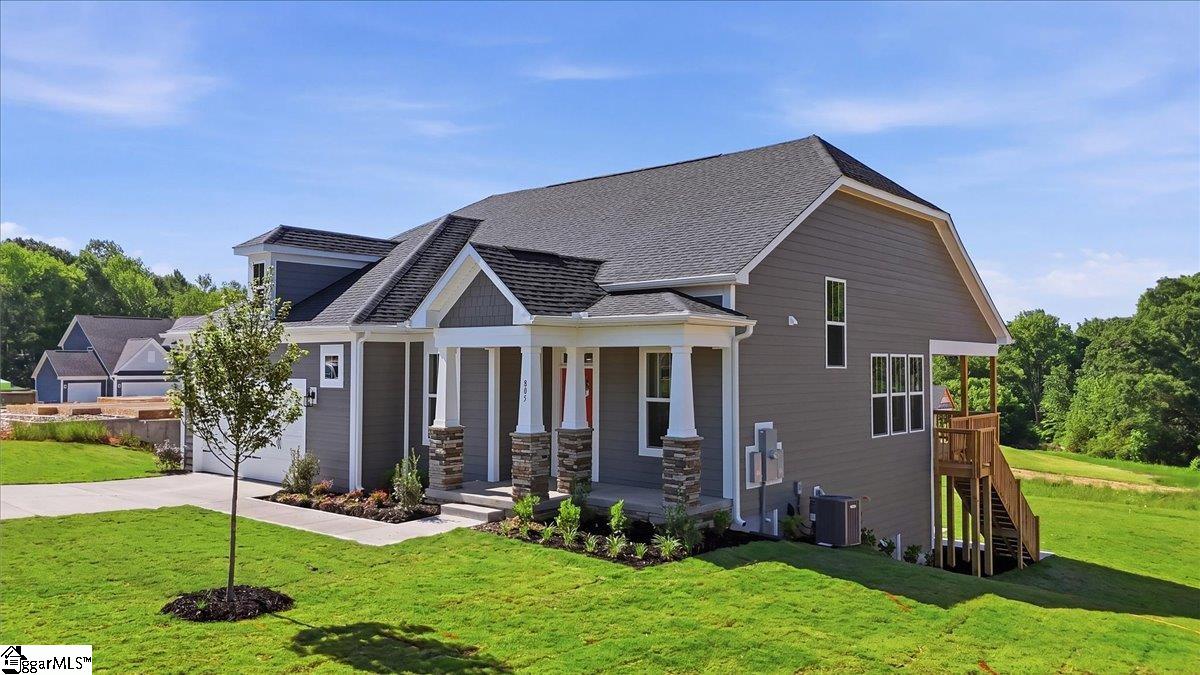 805 Lonsdale Court