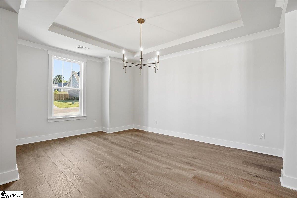 805 Lonsdale Court