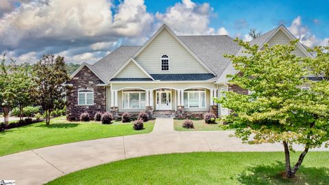 Photo of 320 Nautical Way, Greenwood, SC 29649 (MLS # 1578634)