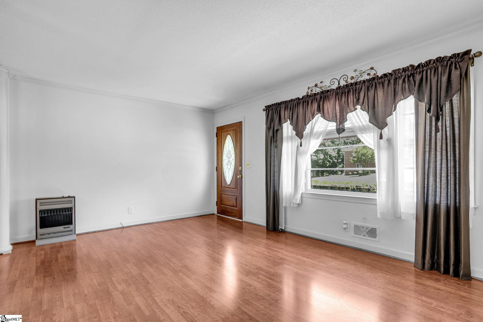 204 Parkdale Drive