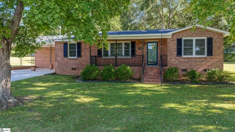 Photo of 120 Kingston Drive, Laurens, SC 29360 (MLS # 1606738)