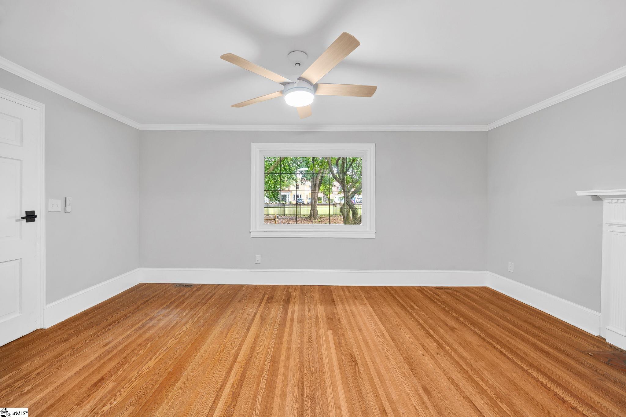 8 Amherst Avenue