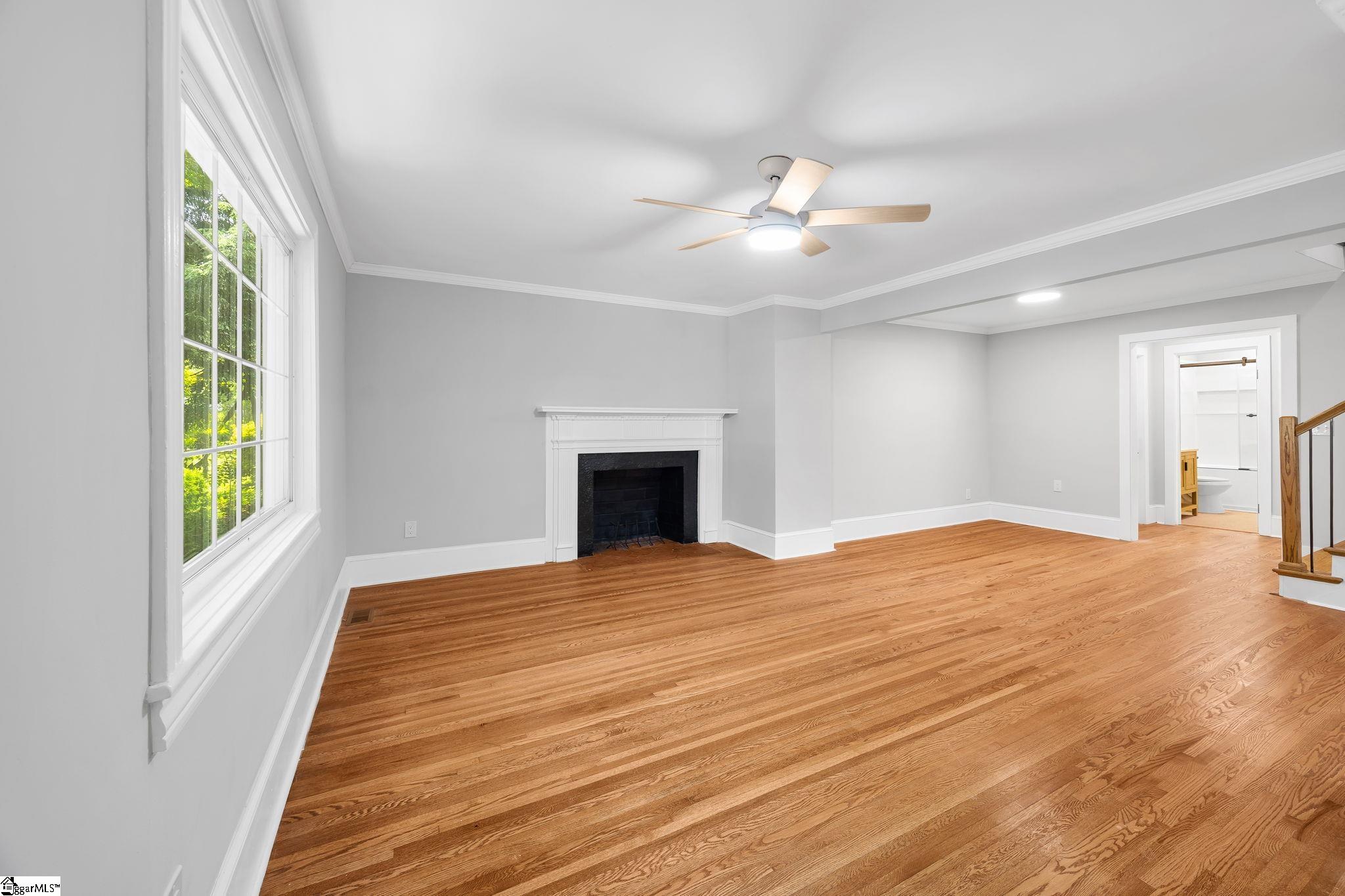 8 Amherst Avenue