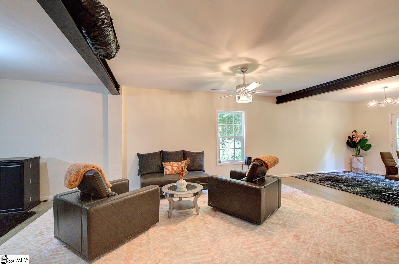 Fountain Inn, South Carolina 29644, United States, 4 Bedrooms Bedrooms, ,3 BathroomsBathrooms,Residential,Active,127813