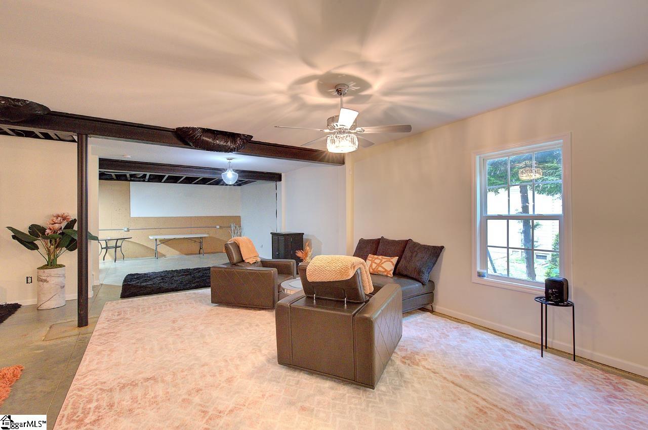 Fountain Inn, South Carolina 29644, United States, 4 Bedrooms Bedrooms, ,3 BathroomsBathrooms,Residential,Active,127813