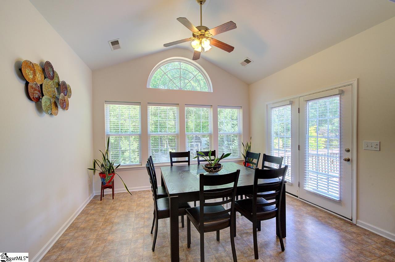 Fountain Inn, South Carolina 29644, United States, 4 Bedrooms Bedrooms, ,3 BathroomsBathrooms,Residential,Active,127813