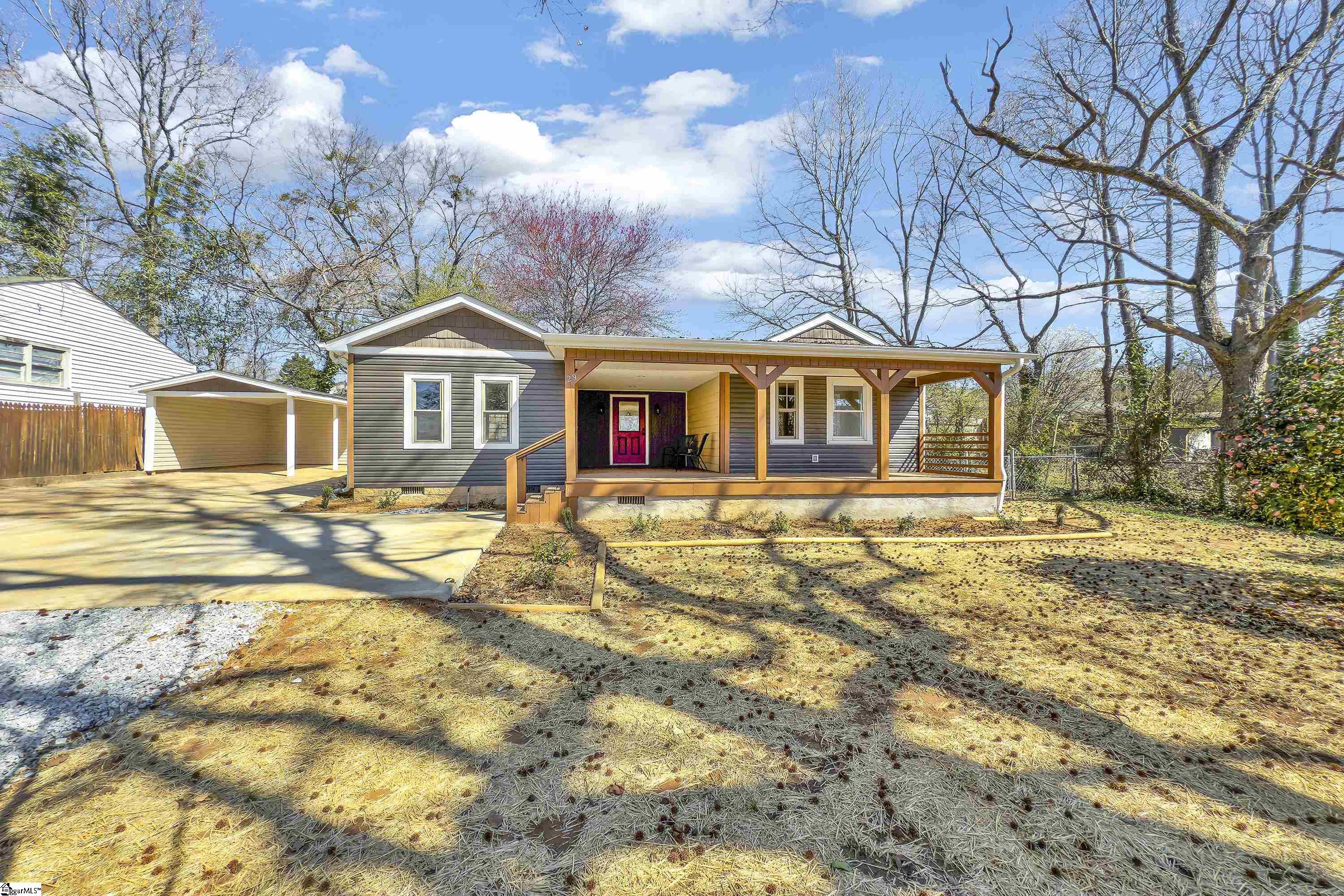 Greenville, South Carolina 29609, United States, 3 Bedrooms Bedrooms, ,2 BathroomsBathrooms,Residential,Active,86754