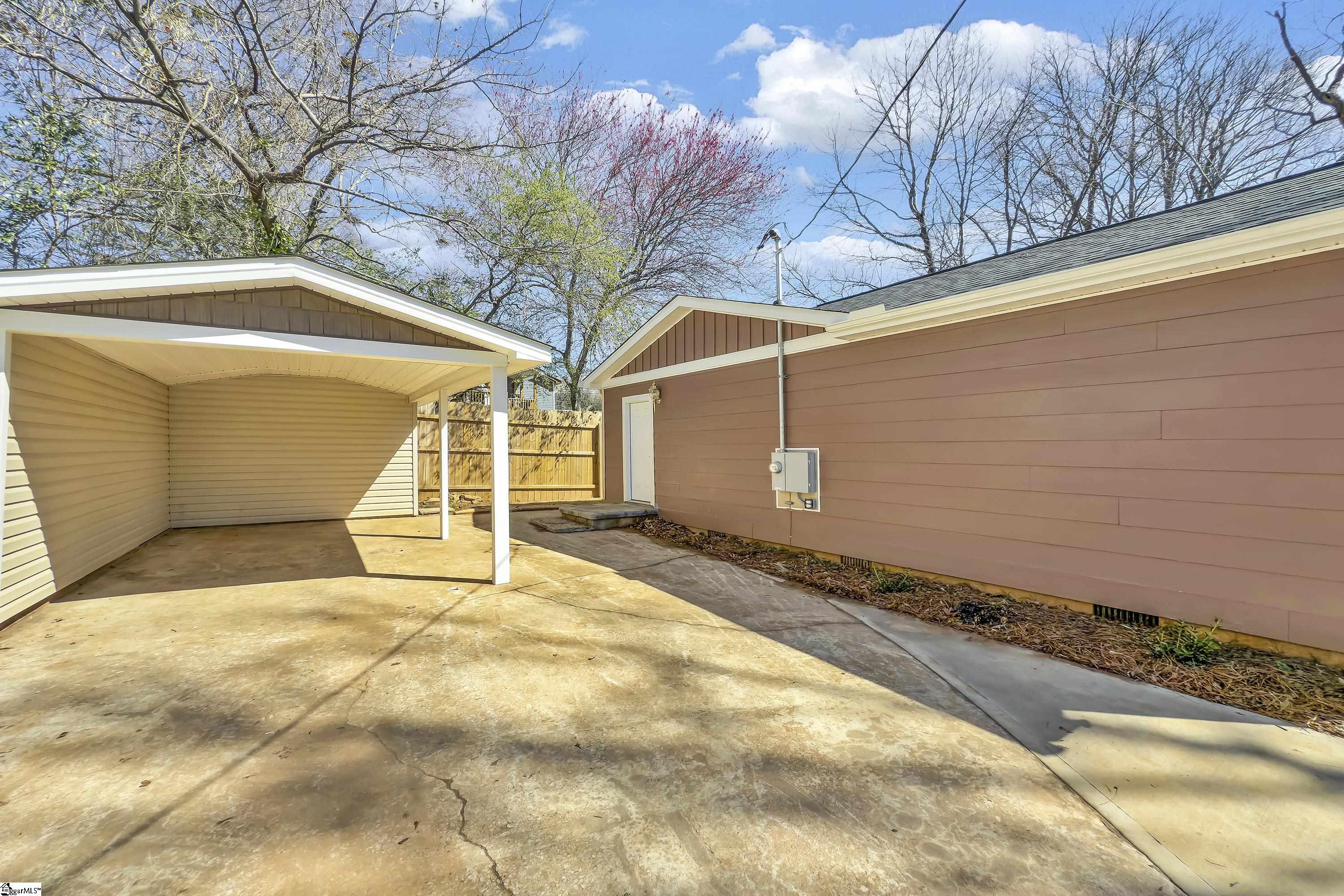 Greenville, South Carolina 29609, United States, 3 Bedrooms Bedrooms, ,2 BathroomsBathrooms,Residential,Active,86754