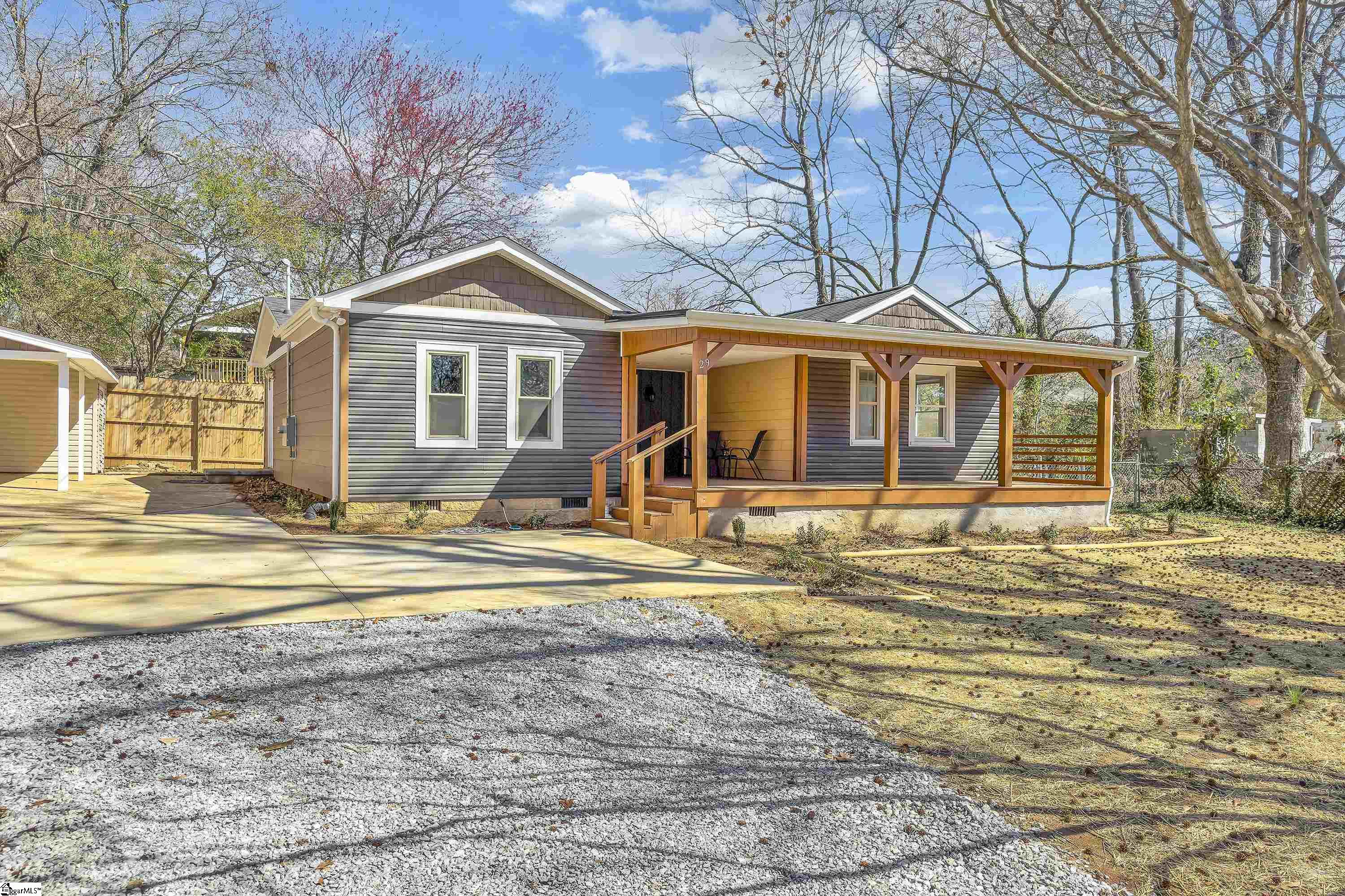 Greenville, South Carolina 29609, United States, 3 Bedrooms Bedrooms, ,2 BathroomsBathrooms,Residential,Active,86754