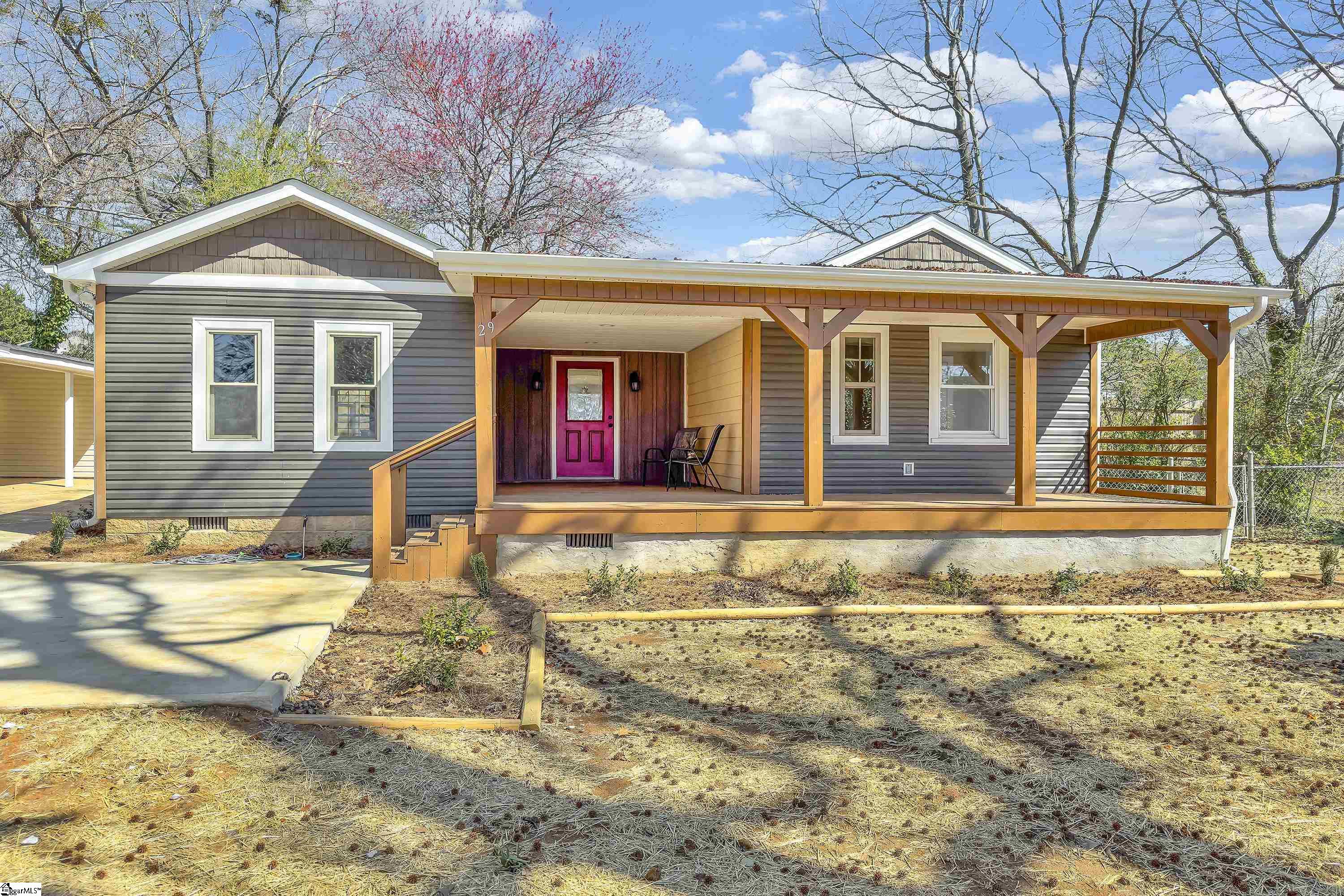 Greenville, South Carolina 29609, United States, 3 Bedrooms Bedrooms, ,2 BathroomsBathrooms,Residential,Active,86754