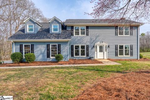 Photo of 101 Shenandoah Drive, Spartanburg, SC 29301 (MLS # 1583385)