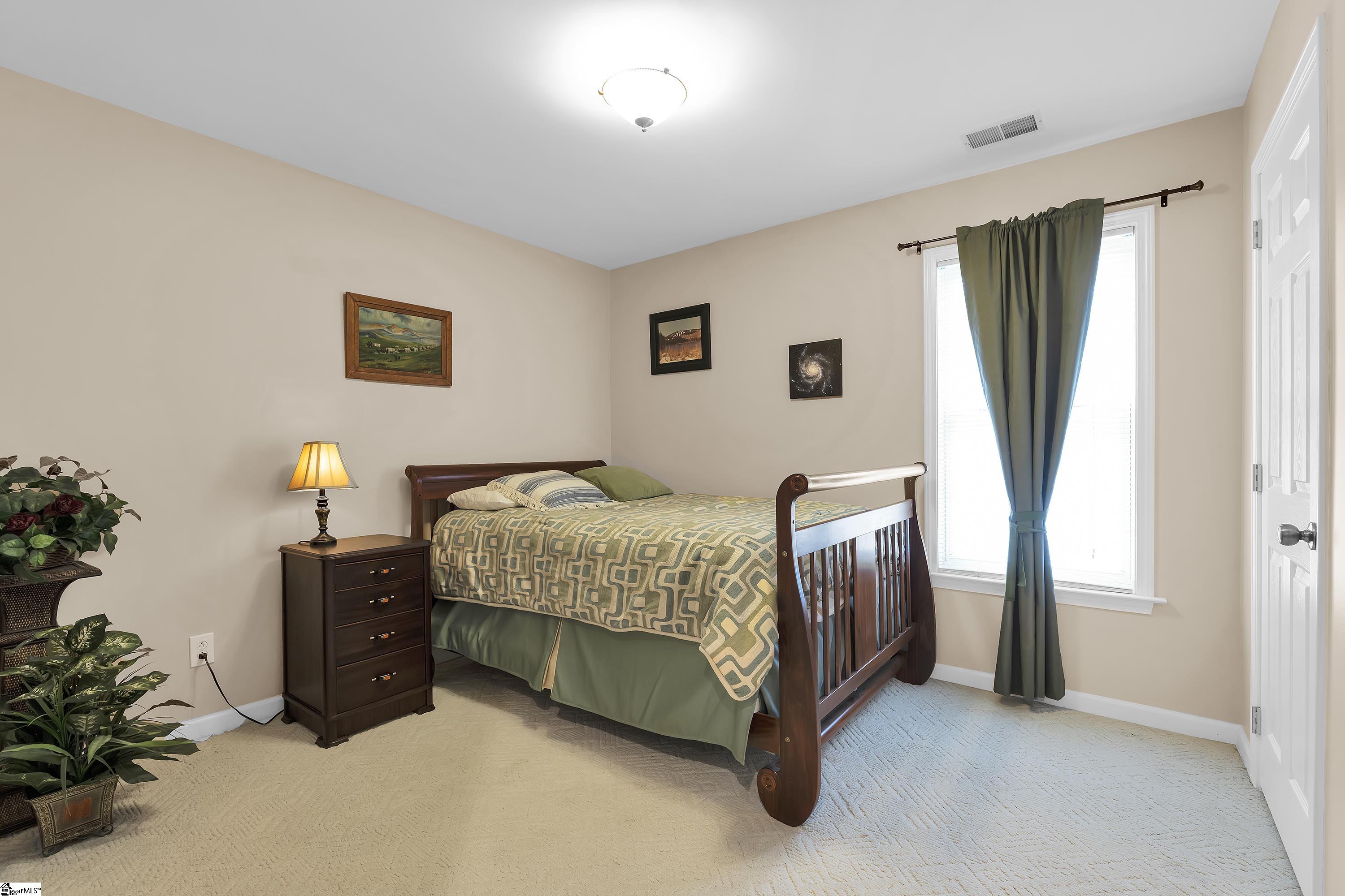 Simpsonville, South Carolina 29681, United States, 3 Bedrooms Bedrooms, ,2 BathroomsBathrooms,Residential,Pending,105593