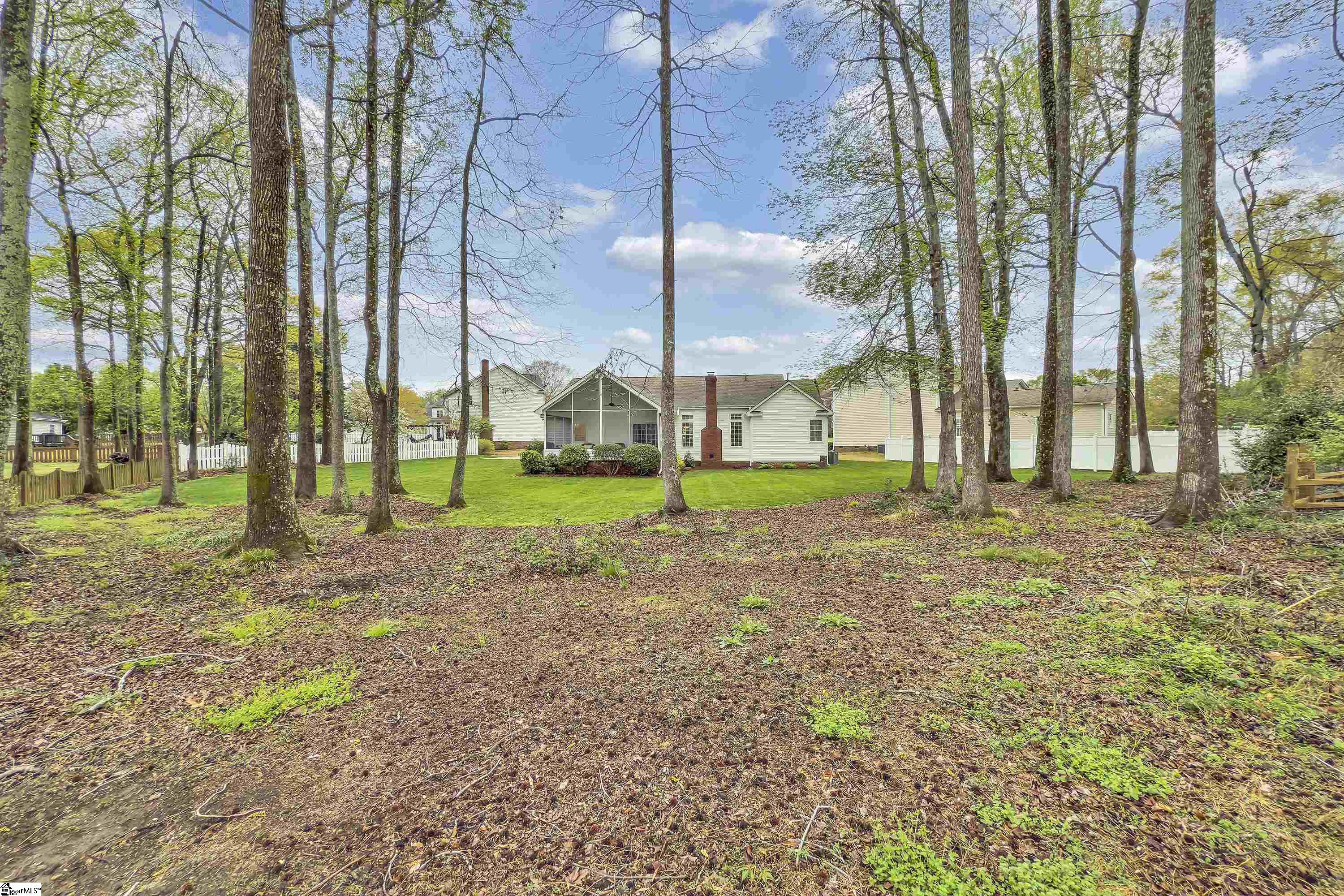 Simpsonville, South Carolina 29681, United States, 3 Bedrooms Bedrooms, ,2 BathroomsBathrooms,Residential,Pending,105593