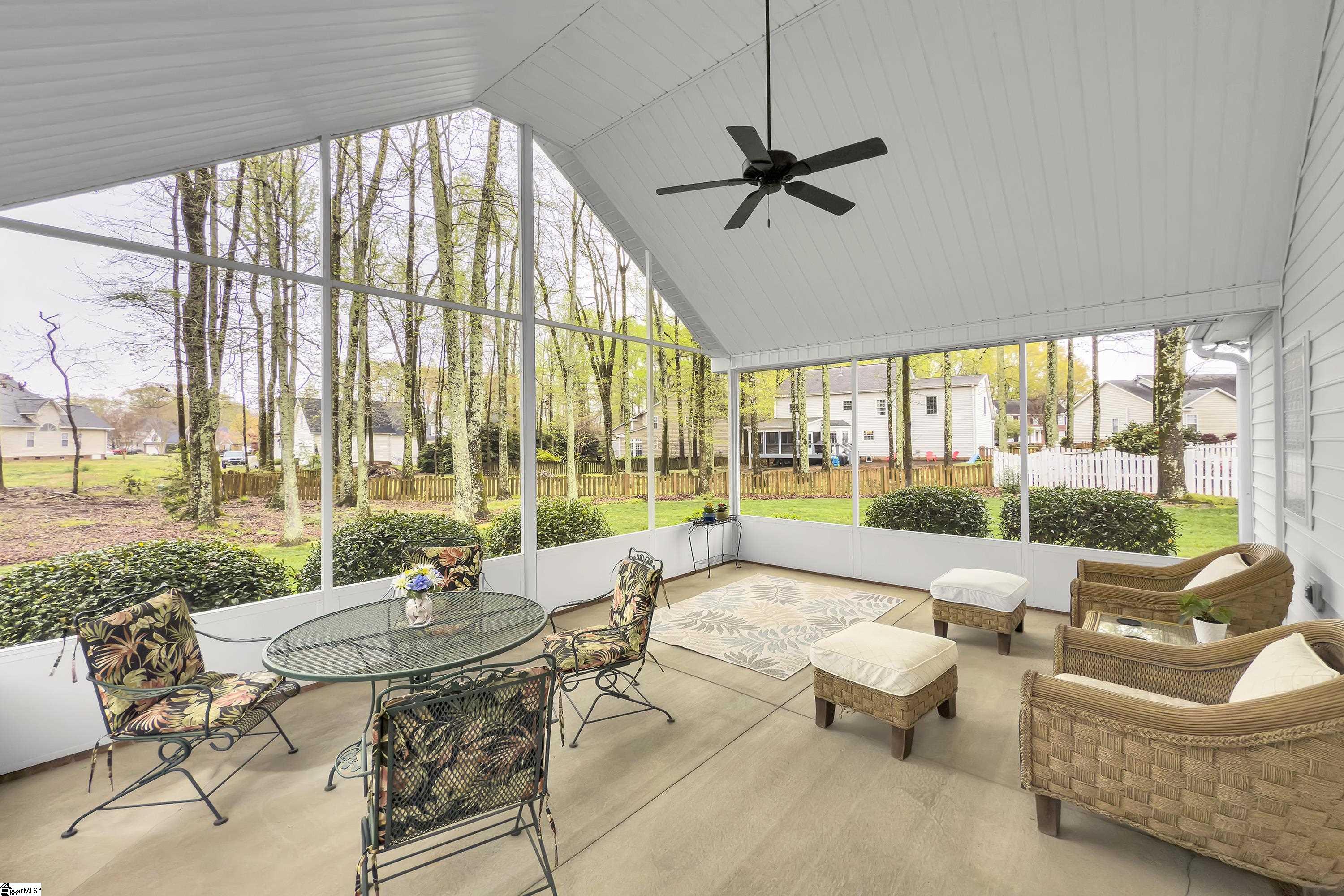 Simpsonville, South Carolina 29681, United States, 3 Bedrooms Bedrooms, ,2 BathroomsBathrooms,Residential,Pending,105593