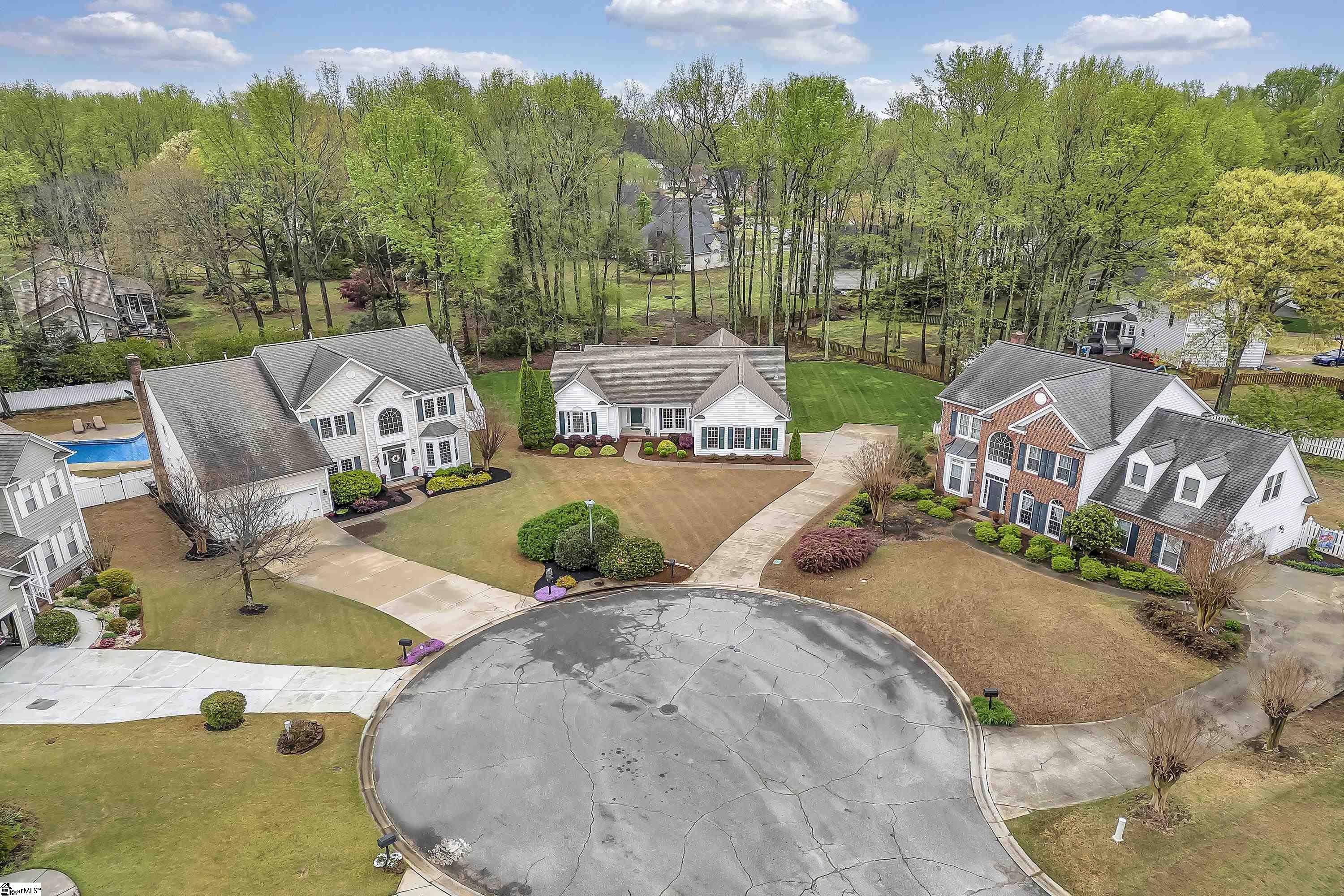 Simpsonville, South Carolina 29681, United States, 3 Bedrooms Bedrooms, ,2 BathroomsBathrooms,Residential,Pending,105593