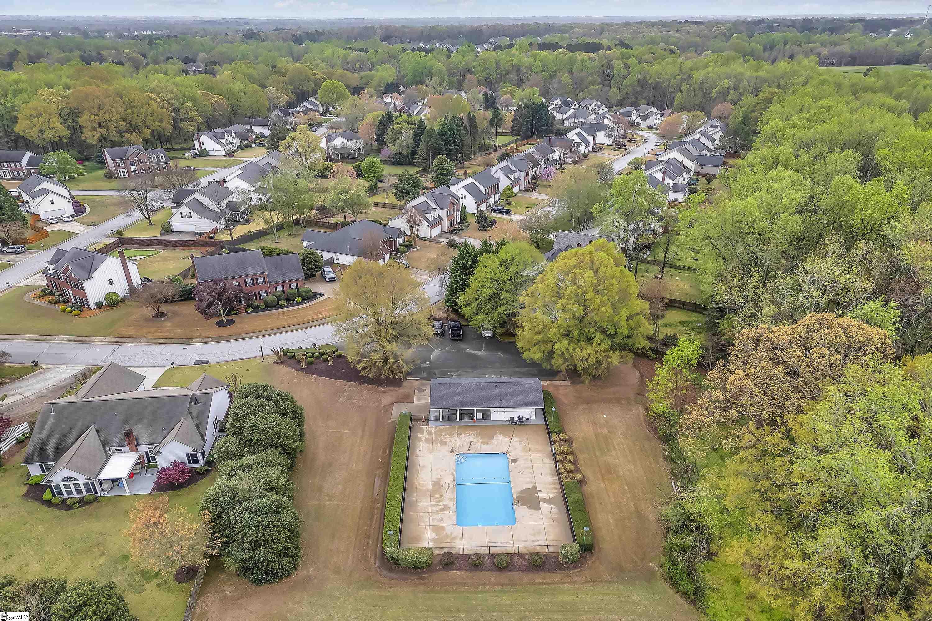 Simpsonville, South Carolina 29681, United States, 3 Bedrooms Bedrooms, ,2 BathroomsBathrooms,Residential,Pending,105593