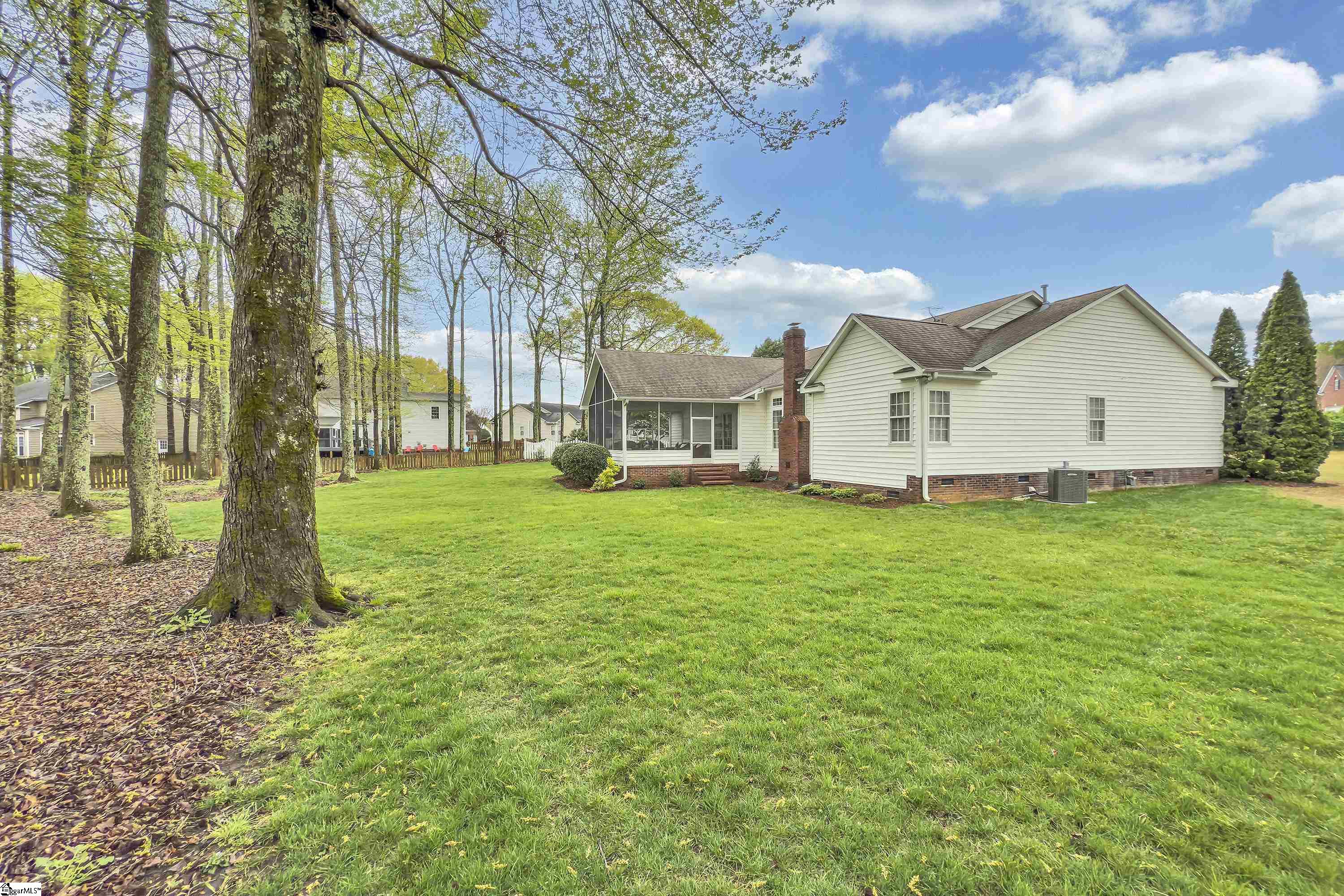 Simpsonville, South Carolina 29681, United States, 3 Bedrooms Bedrooms, ,2 BathroomsBathrooms,Residential,Pending,105593