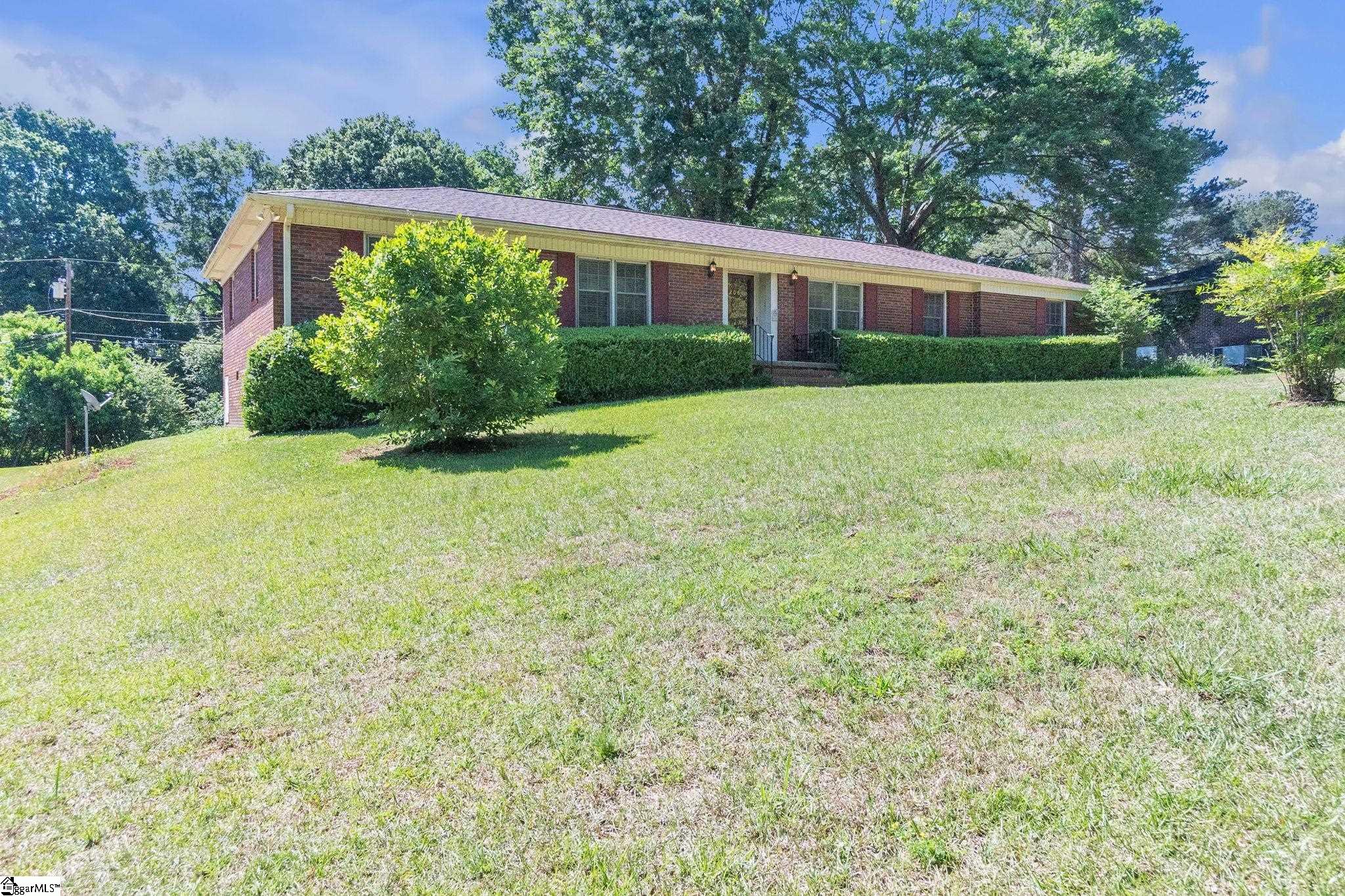 206 Green Forest Drive