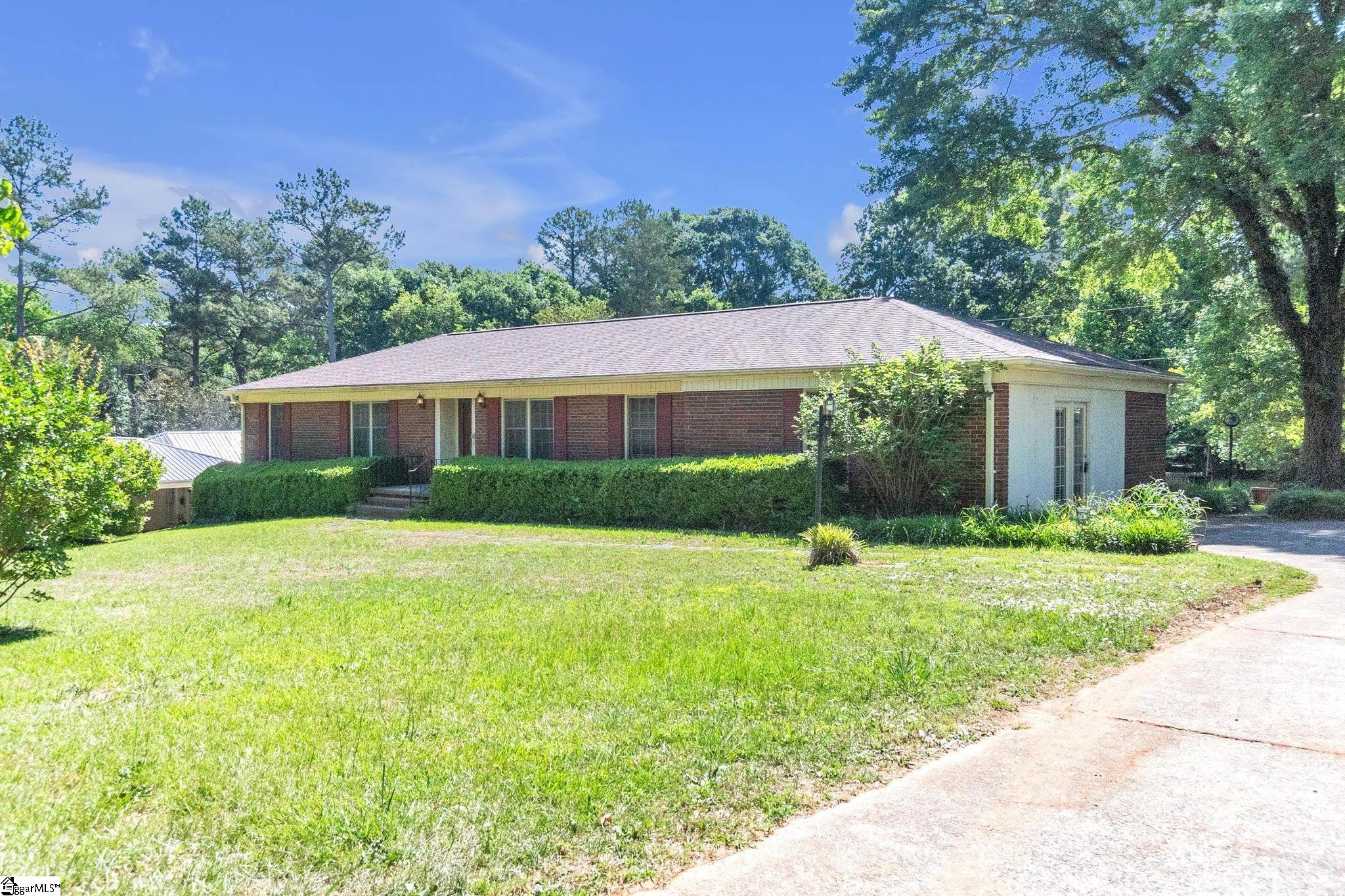 206 Green Forest Drive