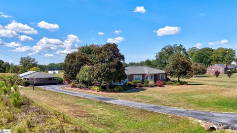 Photo of 4503 Keowee Road, Honea Path, SC 29654 (MLS # 1603667)
