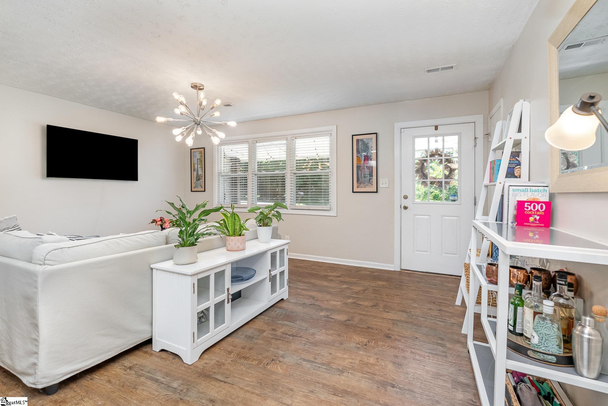 13 Alberta Avenue